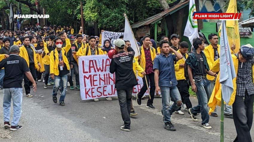 Gelar Unjuk Rasa, Ribuan Mahasiswa Berkumpul di 2 Kampus di Ternate